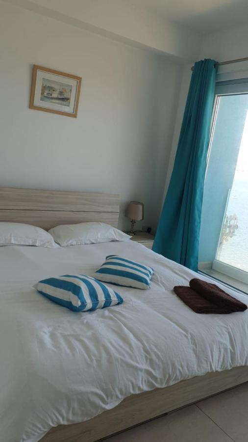 Flat 3 Blue Waves Apartment St. Paul's Bay Exterior photo